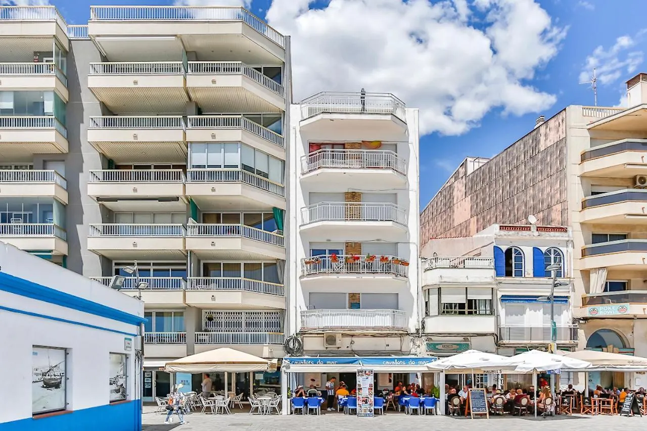 Magnifico Apartamento - Primera Linea De Mar Calafell España