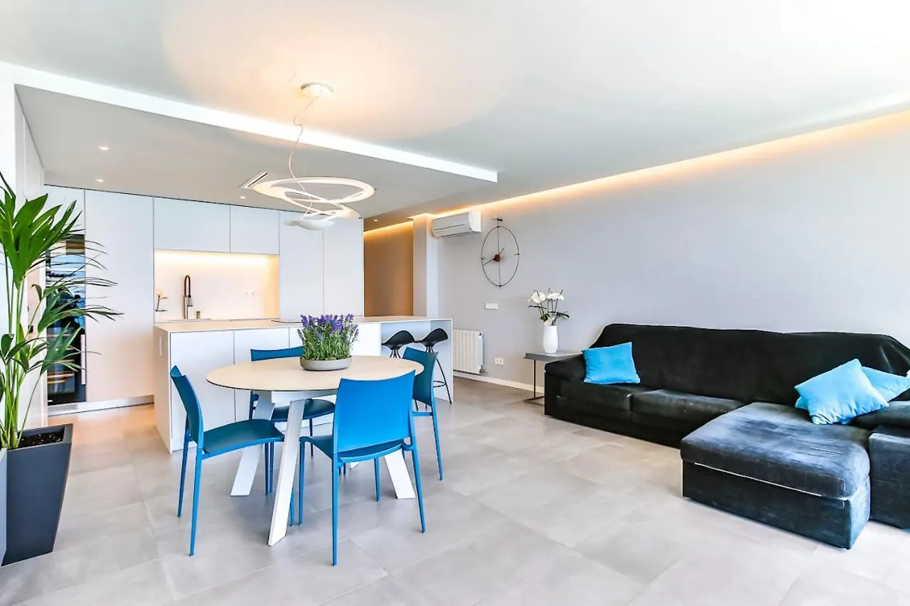 Magnifico Apartamento - Primera Linea De Mar Calafell Spain